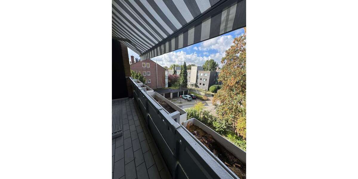 Etagenwohnung Düsseldorf Mörsenbroich - 4 Zimmer, 96 m&sup2;, 1.210&euro; | Angebot:27467688