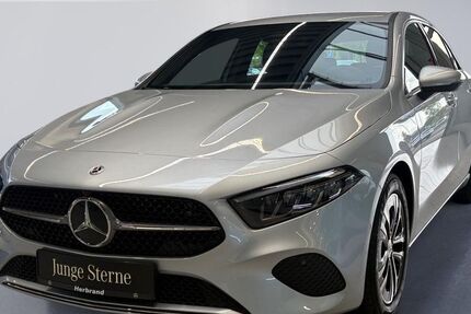 Mercedes-Benz A 180 4.592 km 27.890 &euro; Neuss 41464
