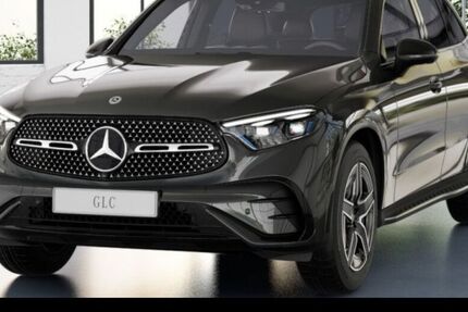Mercedes-Benz GLC 300 13.713 km 66.990 &euro; Düsseldorf 40470