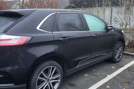 Ford Edge 166.000 km 20.900 &euro; Krefeld 47829