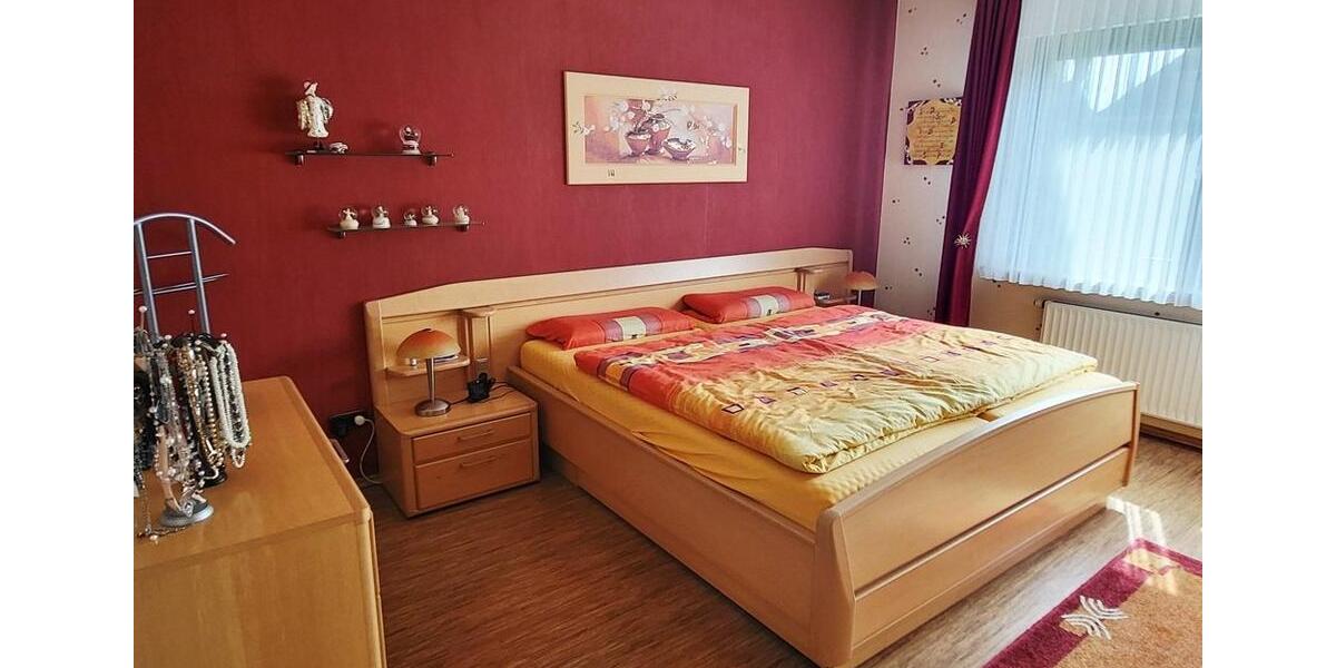 Einfamilienhaus Bedburg - 3 Zimmer, 108 m&sup2;, 420.000&euro; | Angebot:26800153