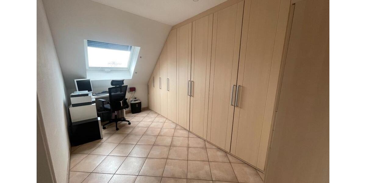 Doppelhaushälfte Bedburg - 5 Zimmer, 125 m&sup2;, 530.000&euro; | Angebot:26877247