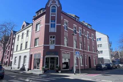 Haus Düsseldorf Stadtbezirk 9 - 10 Zimmer, 357 m&sup2;, 1.150.000&euro; | Angebot:27392357