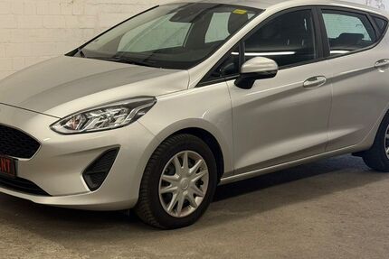 Ford Fiesta 81.300 km 9.600 &euro; Düsseldorf 40468