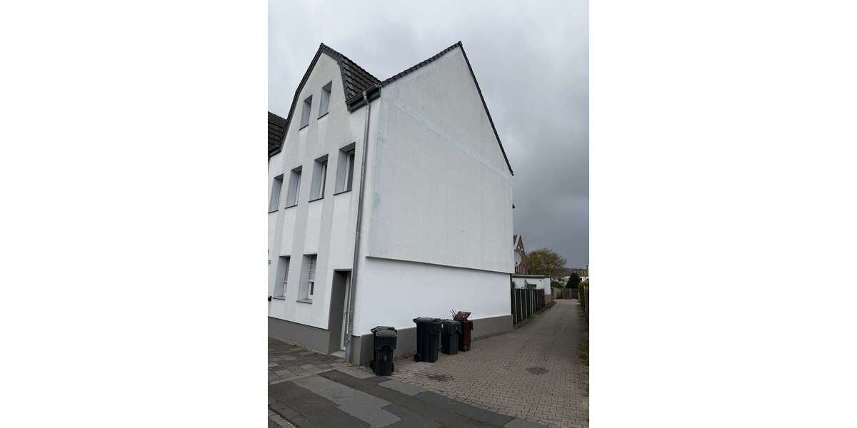 Einfamilienhaus Viersen - 7 Zimmer, 172 m&sup2;, 274.000&euro; | Angebot:27212302