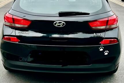 Hyundai i30 100.000 km 9.500 &euro; Neuss 41462