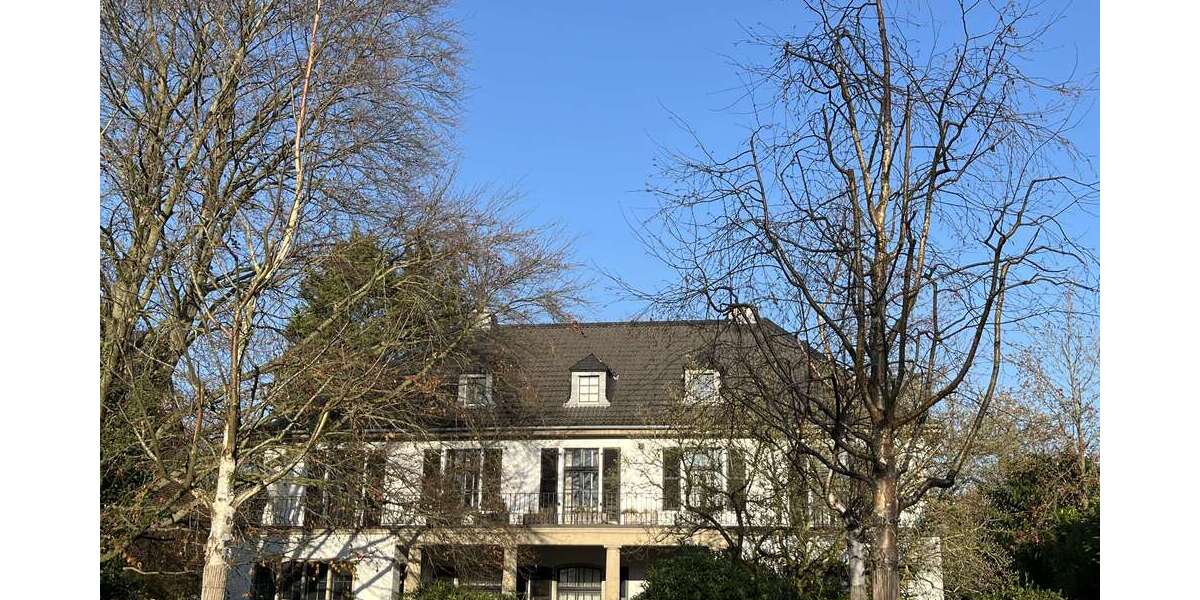 Einfamilienhaus Krefeld Bockum - 13 Zimmer, 650 m&sup2;, 2.400.000&euro; | Angebot:25812484