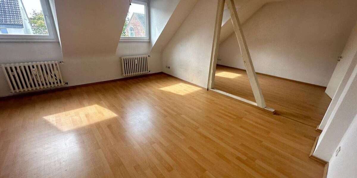 Etagenwohnung Düsseldorf Pempelfort - 3 Zimmer, 98 m&sup2;, 398.000&euro; | Angebot:27323528