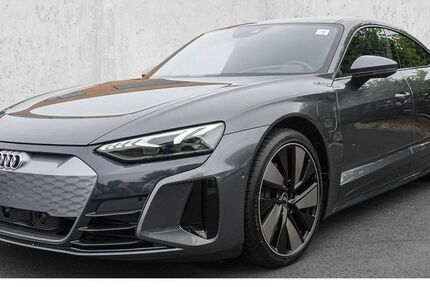 Audi e-tron GT 47.521 km 49.960 &euro; Düsseldorf 40474