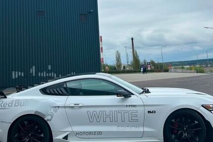 Ford Mustang 102.500 km 25.200 &euro; Krefeld 47799