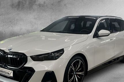 BMW i5 7.120 km 64.490 &euro; Krefeld 47800