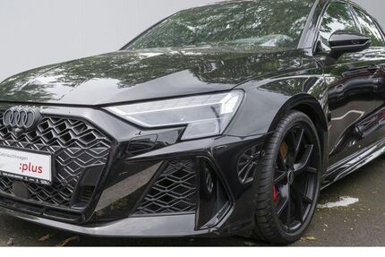 Audi RS3 7.197 km 58.980 &euro; Heinsberg 52525
