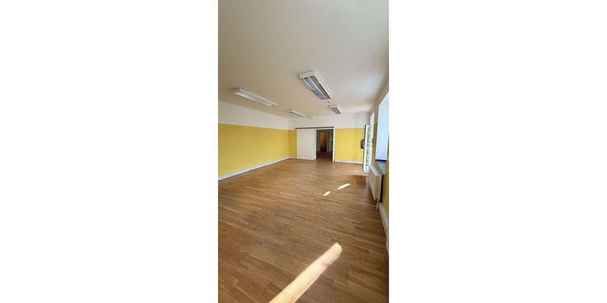 Etagenwohnung Düsseldorf Bilk - 2 Zimmer, 94 m&sup2;, 430.000&euro; | Angebot:27283579