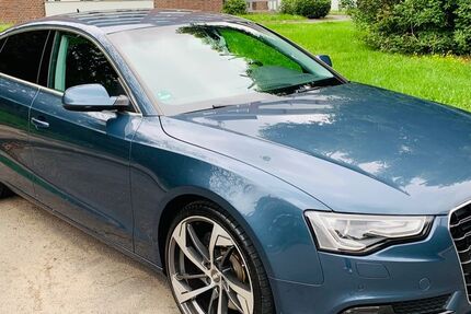 Audi A5 178.000 km 15.500 &euro; Düsseldorf 40591
