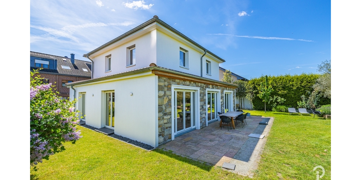 Repräsentatives Einfamilienhaus mit großem Garten. Ein sonniges Paradies mit 4-5 Zimmer für Familien - Einfamilienhaus Jüchen | Angebot:26844365