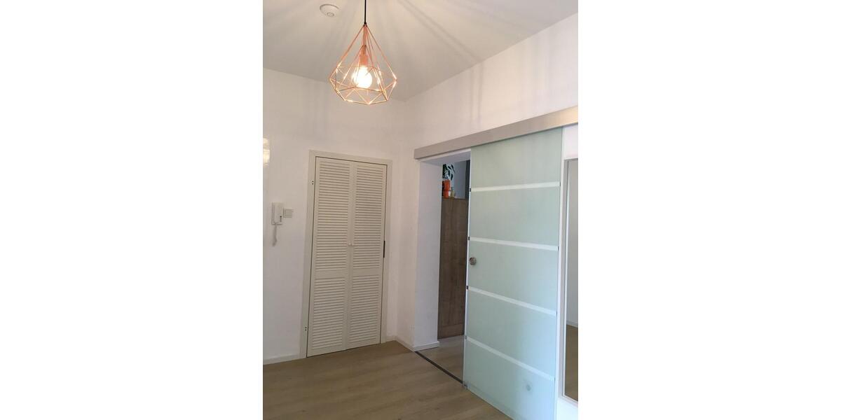 Etagenwohnung Düsseldorf Stadtbezirk 5 - 3 Zimmer, 84 m&sup2;, 349.000&euro; | Angebot:27259137