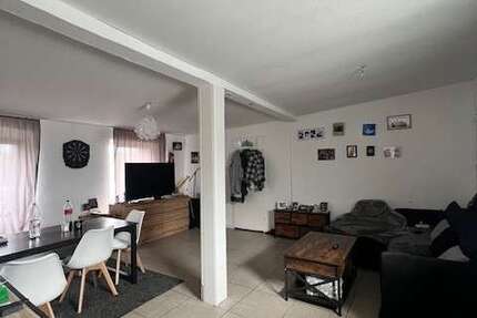 Wohnung Krefeld Oppum - 4 Zimmer, 96 m&sup2;, 870&euro; | Angebot:27478125