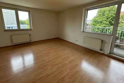 Wohnung Krefeld Dießem - 3 Zimmer, 77 m&sup2;, 750&euro; | Angebot:27404950