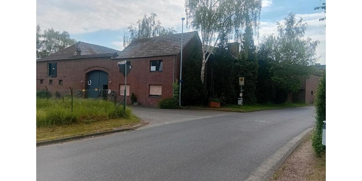 Bauernhaus, Landhaus Jüchen - 6 Zimmer, 125 m&sup2;, 310.000&euro; | Angebot:27242745