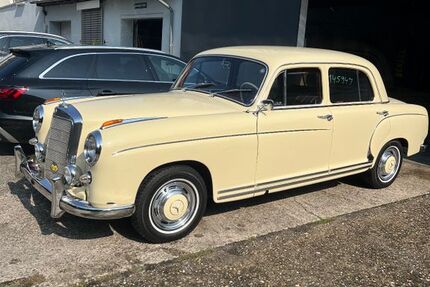 Mercedes-Benz 220 99.999 km 47.900 &euro; Düsseldorf 40233