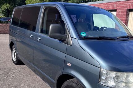 VW T5 Caravelle 324.000 km 9.150 &euro; Grevenbroich 41515