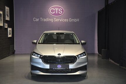 Skoda Fabia 52.413 km 11.500 &euro; Düsseldorf 40476