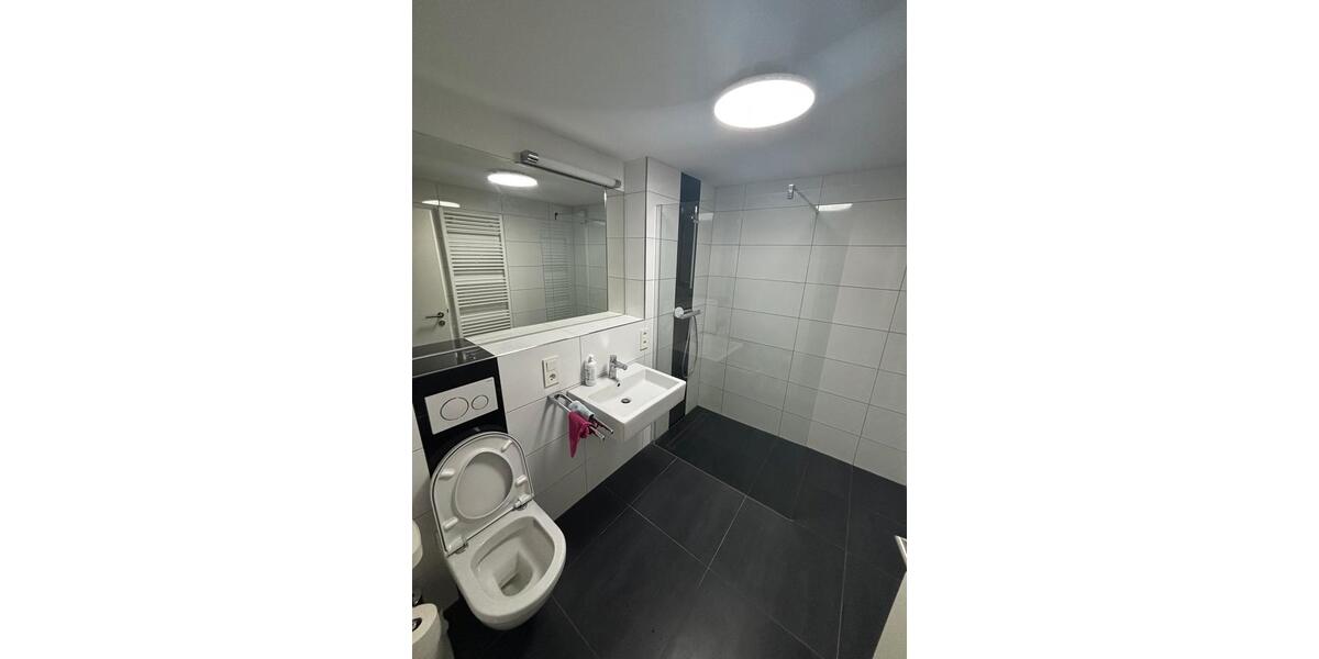 Etagenwohnung Korschenbroich - 1 Zimmer, 79 m&sup2;, 900&euro; | Angebot:26678016