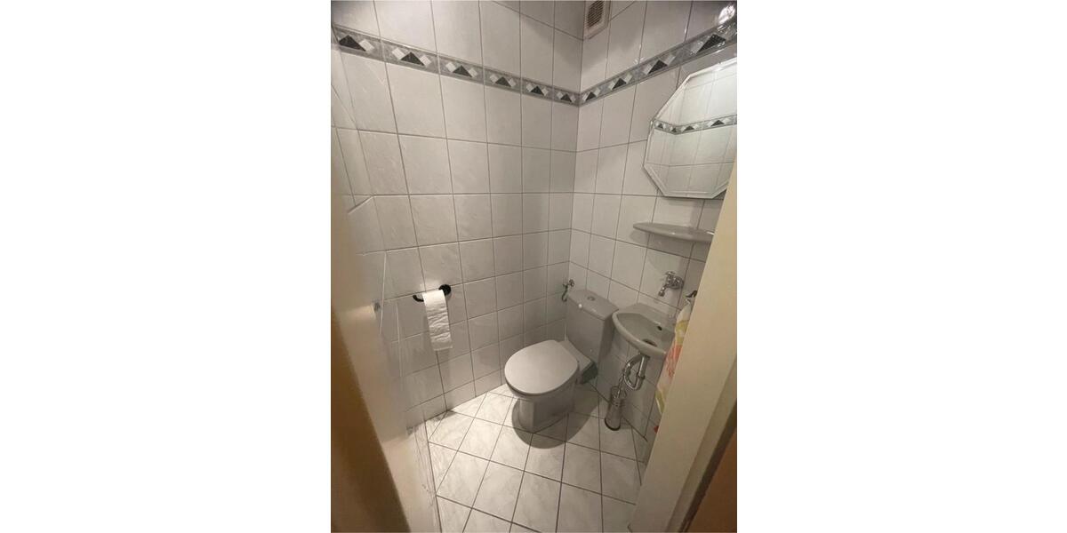Hochparterre Düsseldorf Stadtbezirk 9 - 3.5 Zimmer, 77 m&sup2;, 207.000&euro; | Angebot:26699202