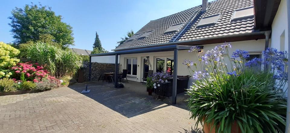 Einfamilienhaus Neukirchen-Vluyn Vluyn - 5 Zimmer, 226 m&sup2;, 860.000&euro; | Angebot:27479945