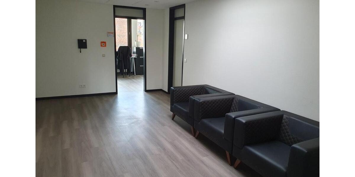 Gewerbeobjekt Düsseldorf Stadtbezirk 5 - 3.010&euro; | Angebot:26134084