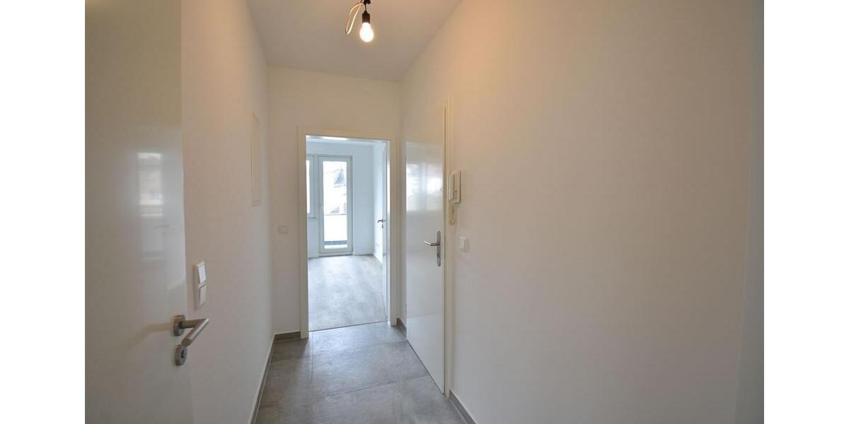 Etagenwohnung Düsseldorf Oberbilk - 2 Zimmer, 37 m&sup2;, 700&euro; | Angebot:23871820