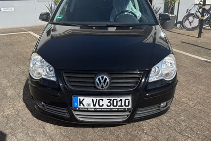 VW Polo 164.552 km 2.250 &euro; Düsseldorf 40223