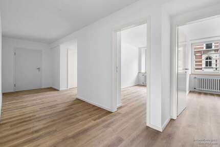 Wohnung Düsseldorf-Bilk Bilk - 3.5 Zimmer, 99 m&sup2;, 1.990&euro; | Angebot:27370454