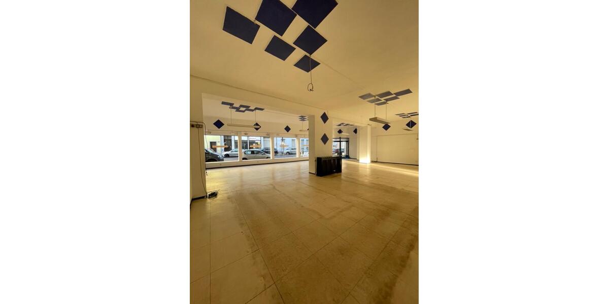 Gewerbeobjekt Mönchengladbach - 1.200&euro; | Angebot:17374848