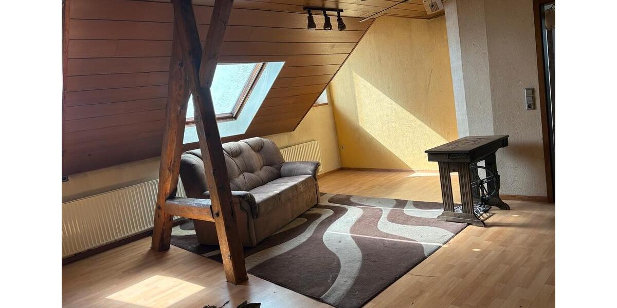 Etagenwohnung Krefeld Gartenstadt - 3 Zimmer, 109 m&sup2;, 330.000&euro; | Angebot:27462353