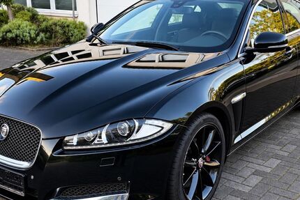 Jaguar XF 211.000 km 7.950 &euro; Neuss 41469
