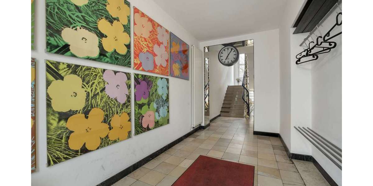 Einfamilienhaus Düsseldorf Düsseltal - 10 Zimmer, 417 m&sup2;, 2.090.000&euro; | Angebot:26163420