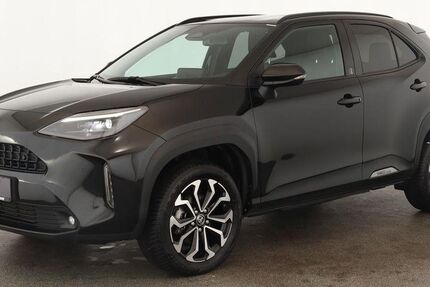 Toyota Yaris Cross 27.300 km 23.684 &euro; Düsseldorf 40233
