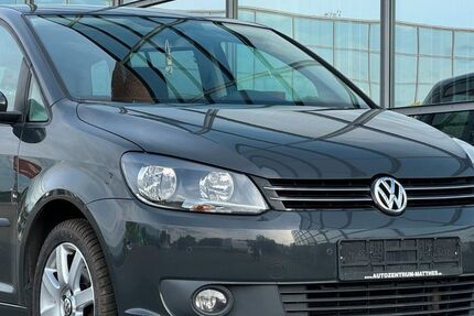 VW Touran 139.411 km 7.290 &euro; Mönchengladbach 41068