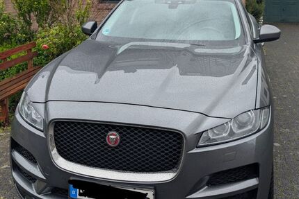 Jaguar F-Pace 141.000 km 15.000 &euro; Willich 47877