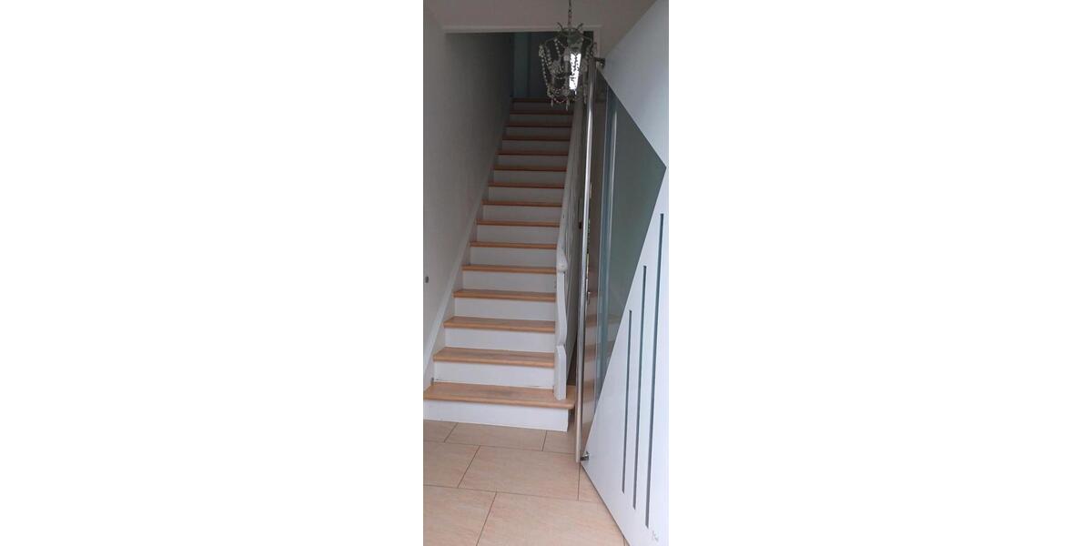Doppelhaushälfte Neukirchen-Vluyn Vluyn - 8 Zimmer, 180 m&sup2;, 489.000&euro; | Angebot:27430332