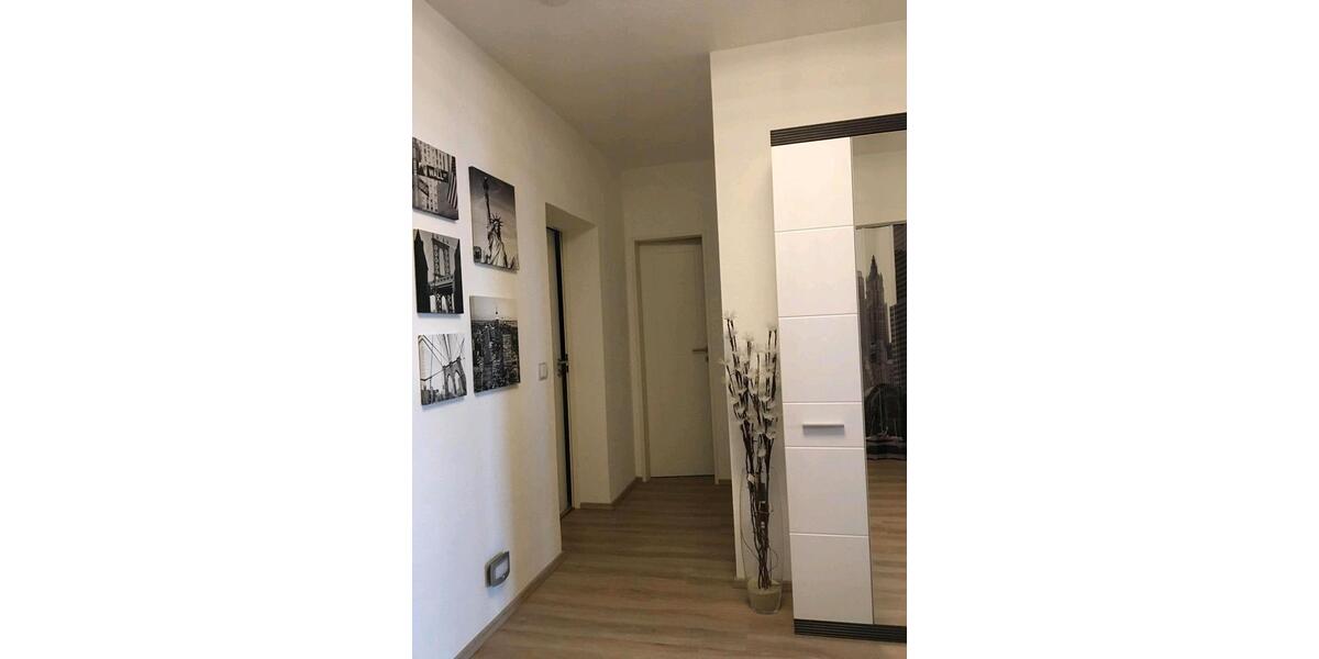 Etagenwohnung Krefeld Gartenstadt - 3 Zimmer, 84 m&sup2;, 215.000&euro; | Angebot:27178342