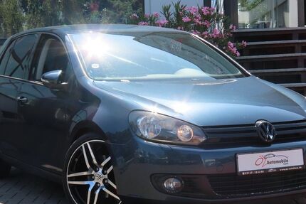VW Golf 157.742 km 5.900 &euro; Neuss 41469