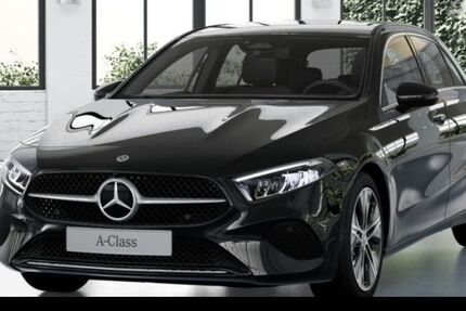 Mercedes-Benz A 180 3.725 km 32.490 &euro; Düsseldorf 40470