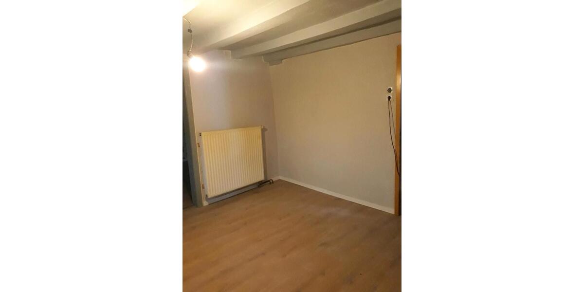 Reihenhaus Wegberg - 5 Zimmer, 120 m&sup2;, 120.000&euro; | Angebot:27302207