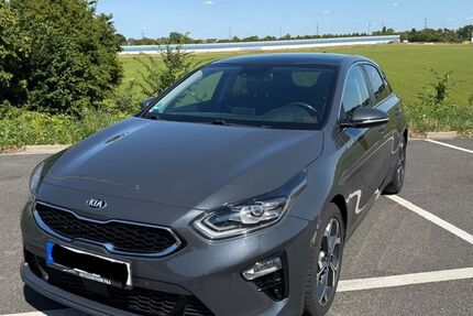 Kia ceed / Ceed 86.000 km 16.290 &euro; Grevenbroich 41516