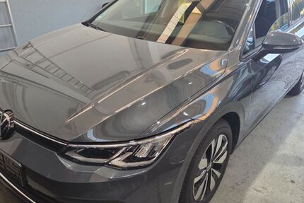 VW Golf 139.980 km 17.979 &euro; Düsseldorf 40597