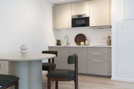 Wohnung Düsseldorf Flingern Süd - 2 Zimmer, 42 m&sup2;, 1.060&euro; | Angebot:27270509