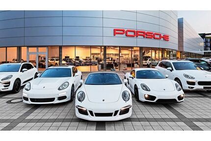 Porsche 992 30.210 km 219.800 &euro; Düsseldorf 40468