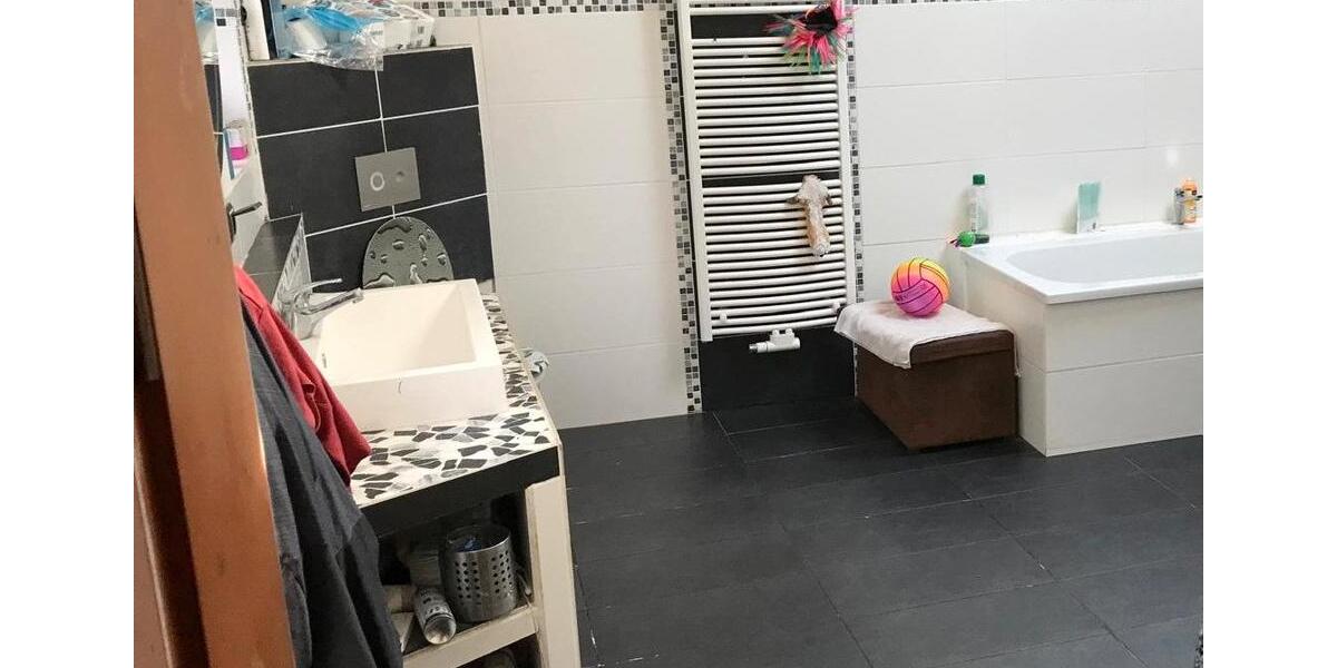 Einfamilienhaus Wassenberg - 5 Zimmer, 150 m&sup2;, 289.000&euro; | Angebot:27464595